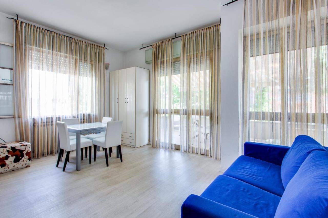 מילאנו מריטימה Hotel Flora מראה חיצוני תמונה